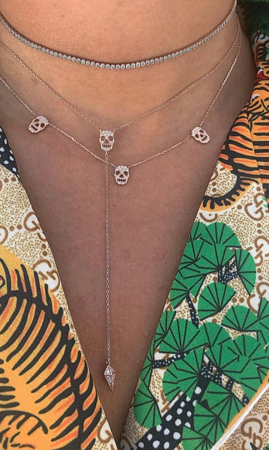 DAINTY LONG SKULL NECKLACE