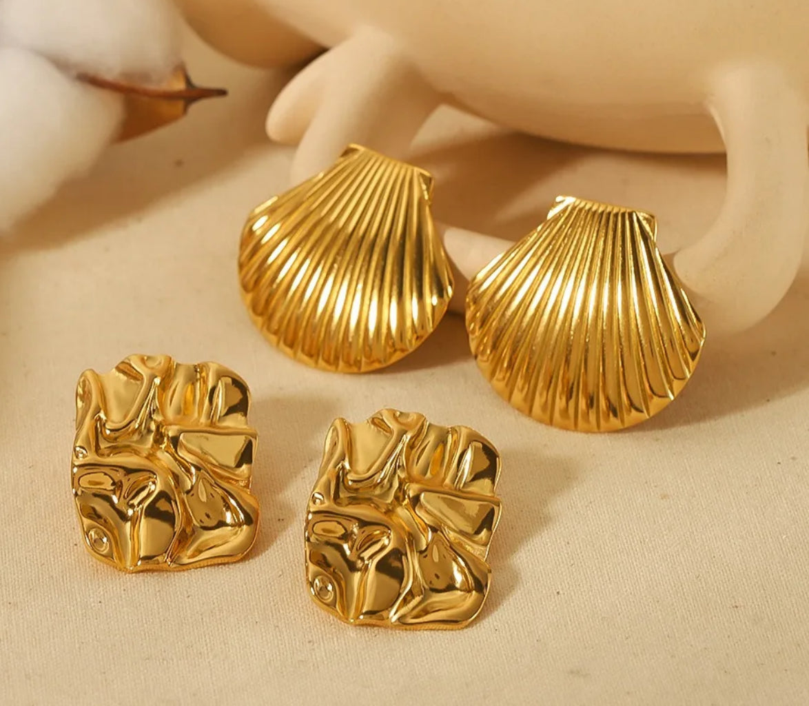 SHELL EARRINGS