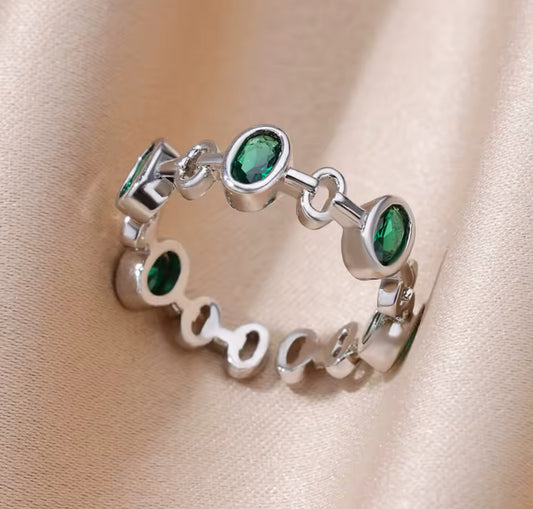 EMERALD RING