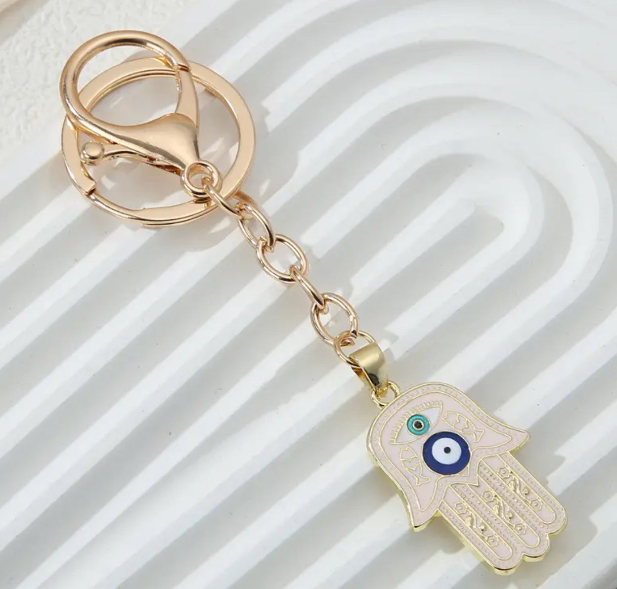 HAND EYE KEY-CHAIN