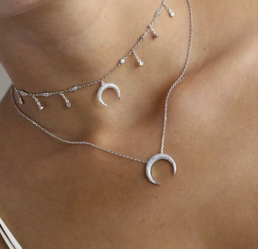 DAINTY HORN CHOKER